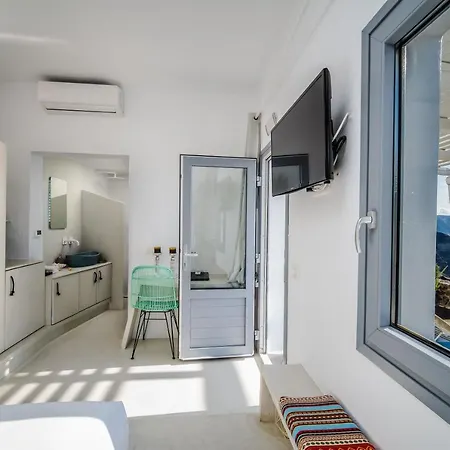 Solstice Luxury Villa