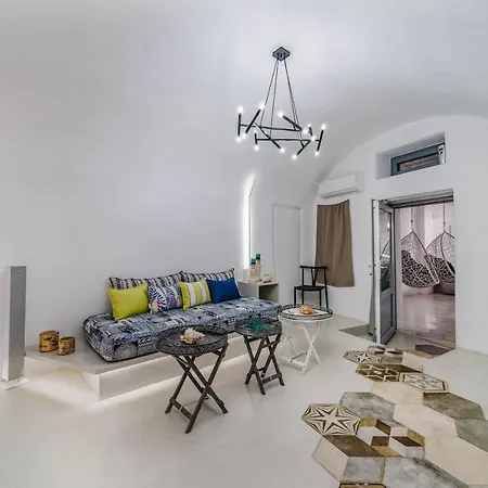Solstice Luxury * Oia (Santorini)