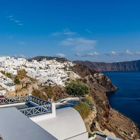 Solstice Luxury Villa Oia (Santorini)