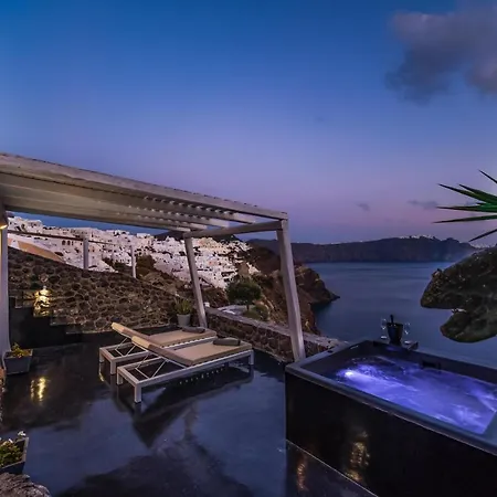 Solstice Luxury Villa Oia (Santorini)
