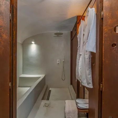 Solstice Luxury Villa Oia (Santorini)