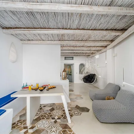Solstice Luxury Villa *