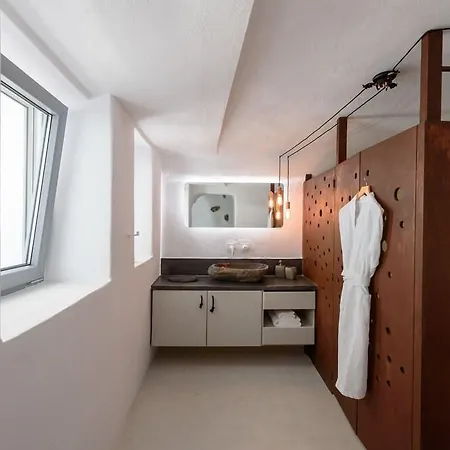 Solstice Luxury Villa Oia (Santorini)
